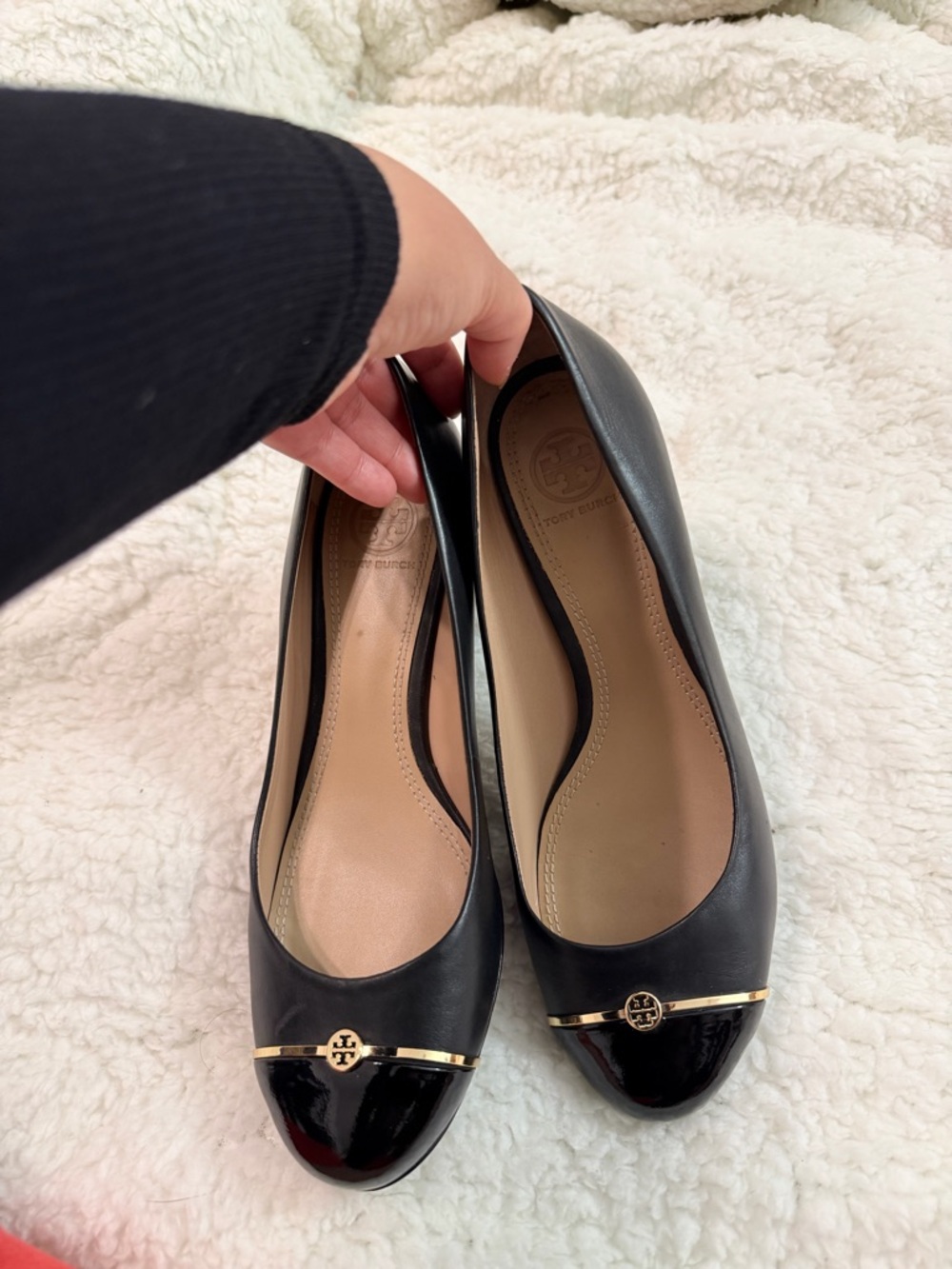 Tory Burch Black Leather Ballet heels with Gold Cap-Toe